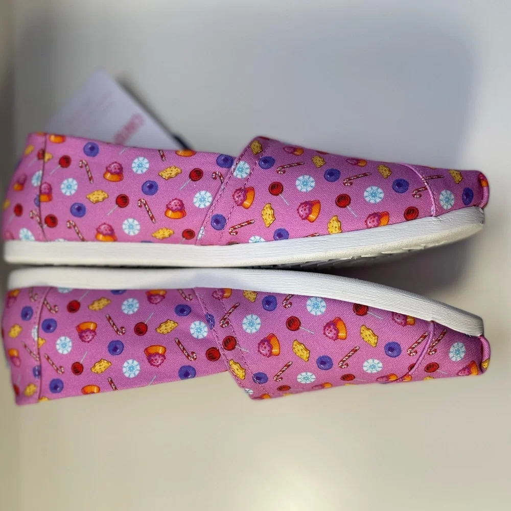 Candy Land TOMS LTD Edition NWT - Picture 6 of 10